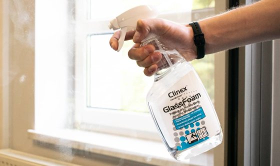 Jak myć okna? Preparat Glass Foam