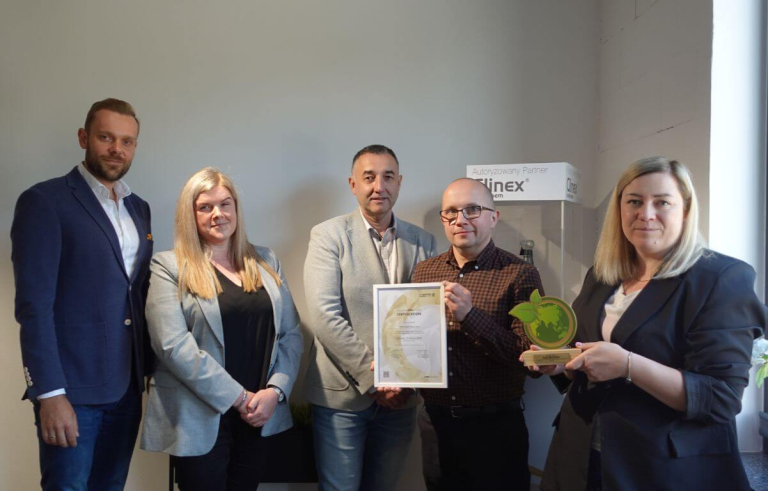 
Clinex зменшує ваш вуглецевий слід! Візит представників UPM Raflatac та Reganta					